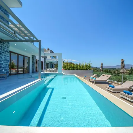 Villa Anelia *