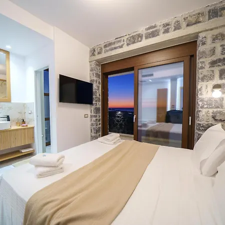 Villa Anelia *